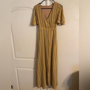 Beautiful shirtsleeve dress